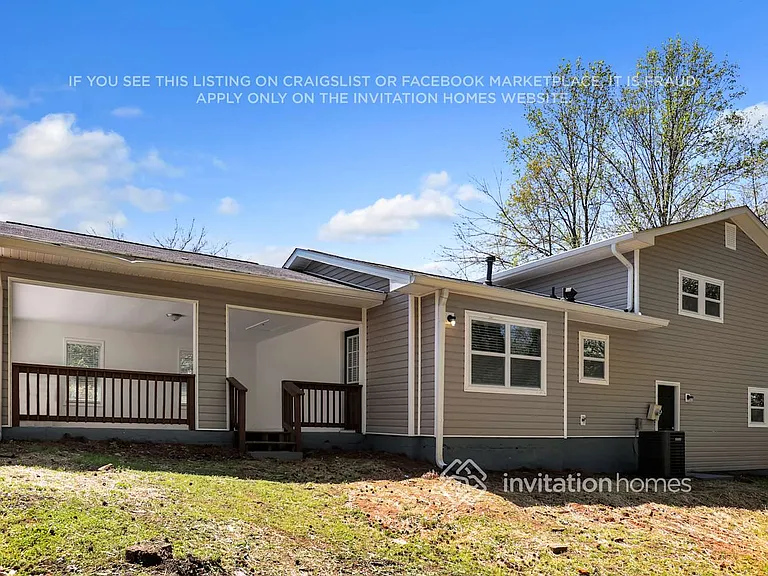 3742 Saddle Ridge Dr — Photo 24