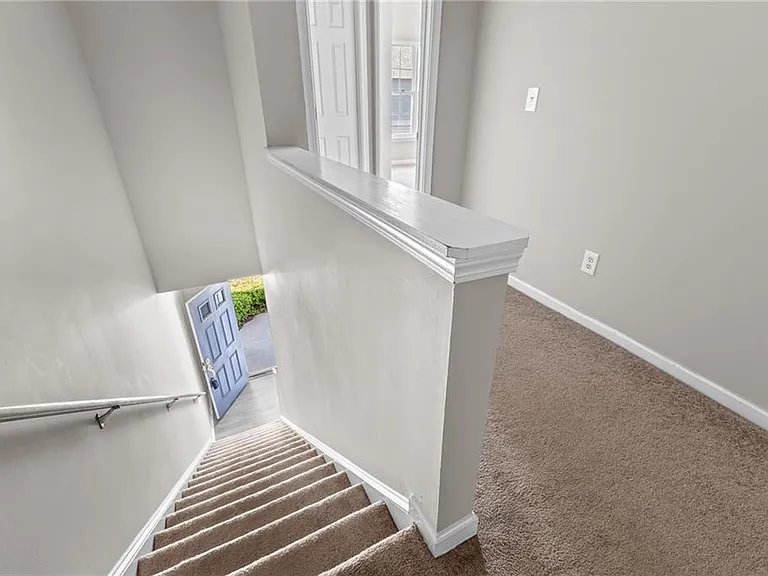 6604 Splashwater Dr — Photo 16