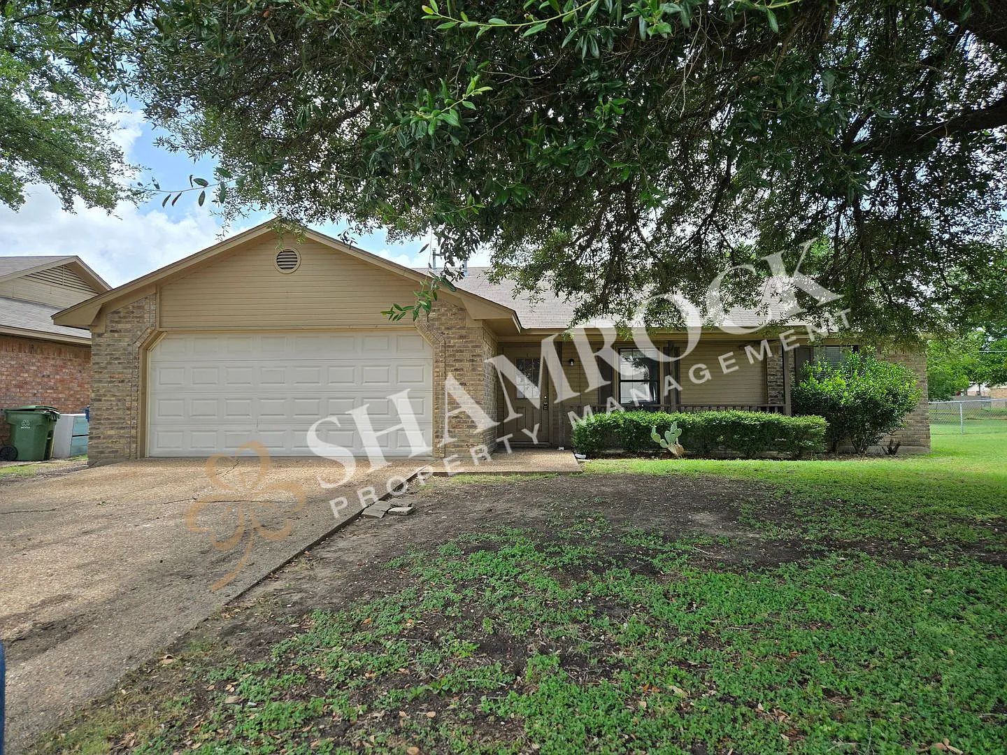 3 Bedroom in Midway ISD! — Photo 1