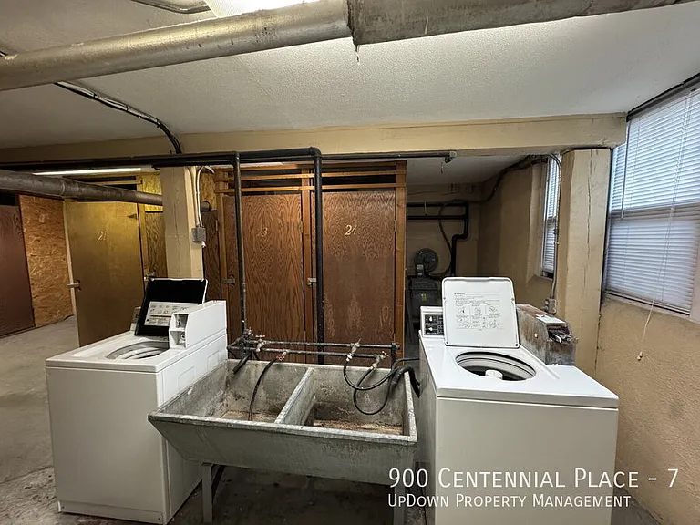 900 Centennial Pl #7 — Photo 10