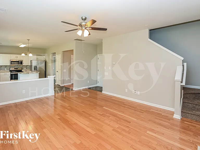 11259 Cypress View Dr — Photo 4