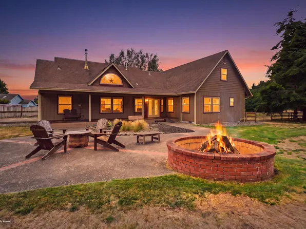 1625 Prairie Hawke Ct, McKinleyville, CA 95519