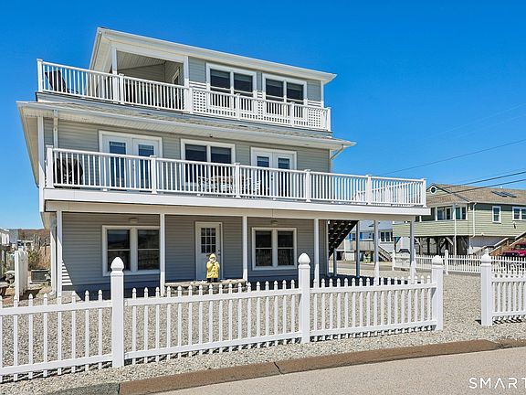 4th image of 449 Seaside Ave