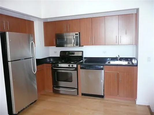 Rented by New York Residence | media 95