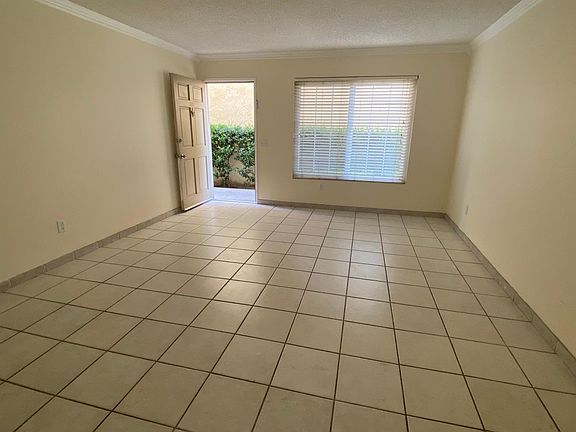 Living room enterence