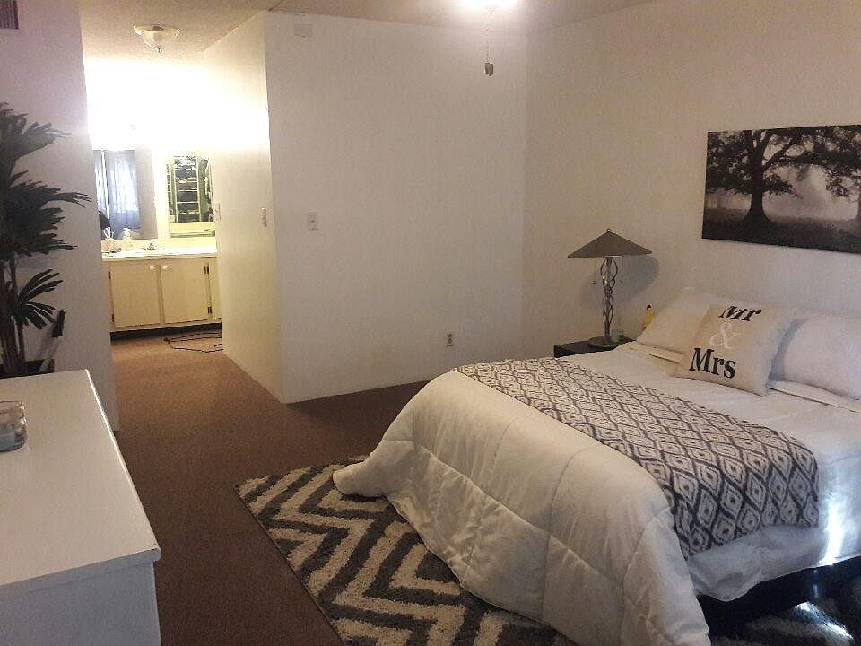 2nd image of 1801 NW 75th Ave APT 110
