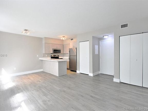 2nd image of 1226 Drexel Avenue # Second Floor