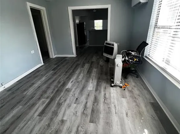 313 Bolster St, Baytown, TX 77520