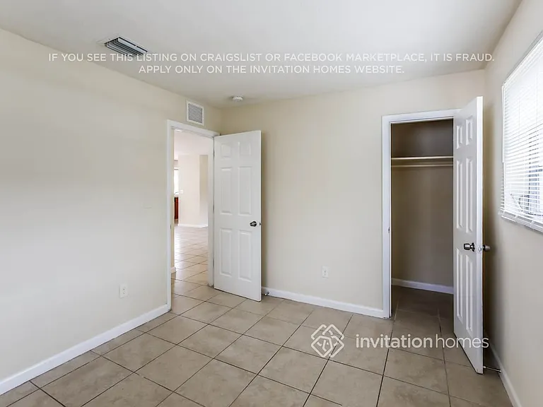 4641 NW 7th Dr — Photo 10