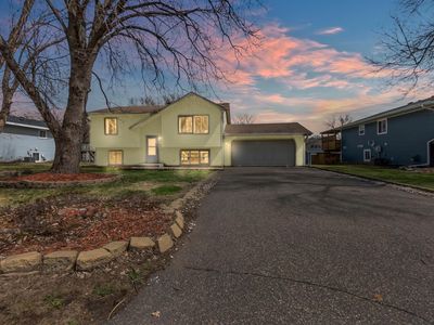 7680 Newton Ave N, Brooklyn Park, MN, 55444