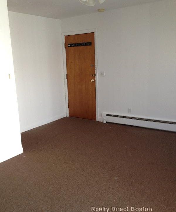 2nd image of 15 Stimson St APT 15