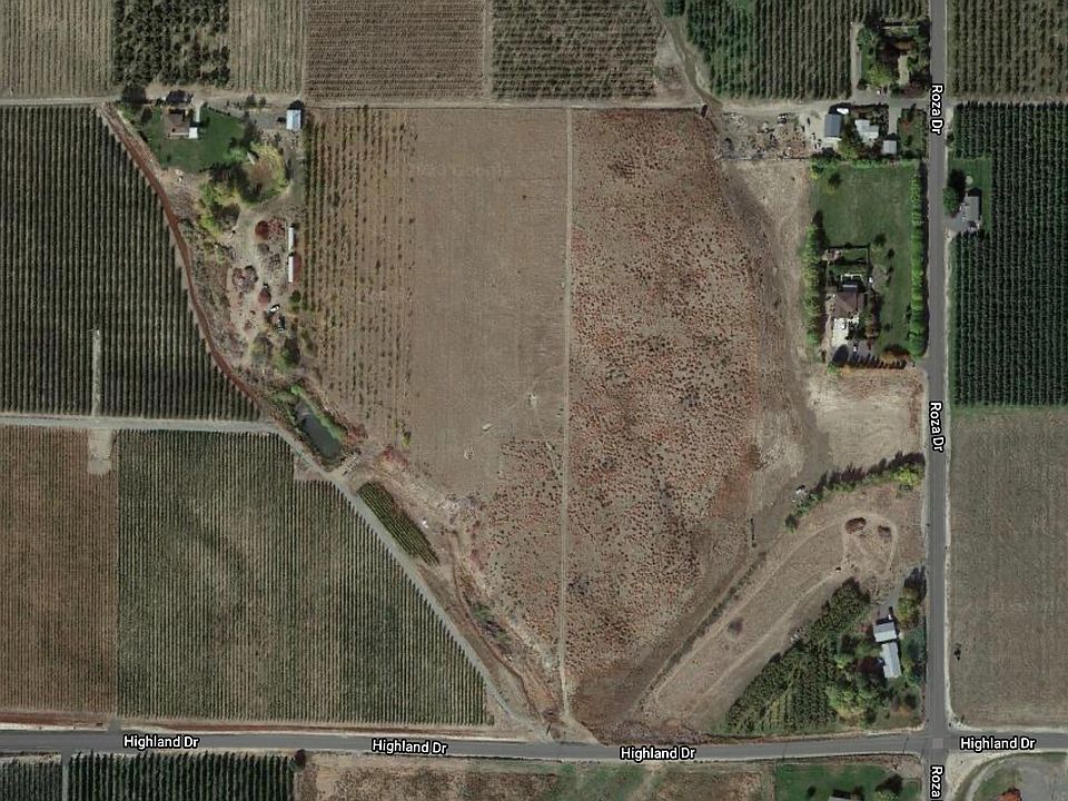1st image of 1951 Highland Dr