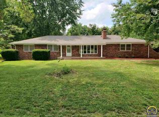 2541 SE Peck Rd, Topeka, KS 66605