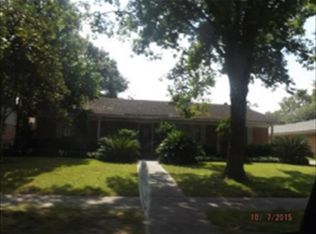 5739 Wigton Dr, Houston, TX 77096