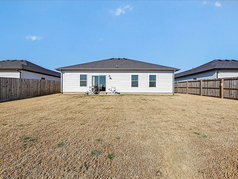 1220 Moonrise St — Photo 21