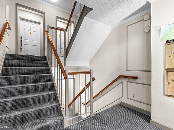 3rd image of 20325 Beaconfield Ter APT 101