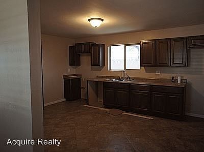 2nd image of 11804 N 111th Ave