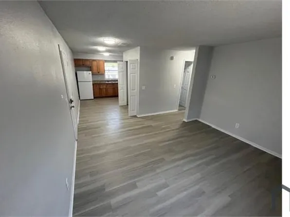 6910 N 22nd St, Tampa, FL