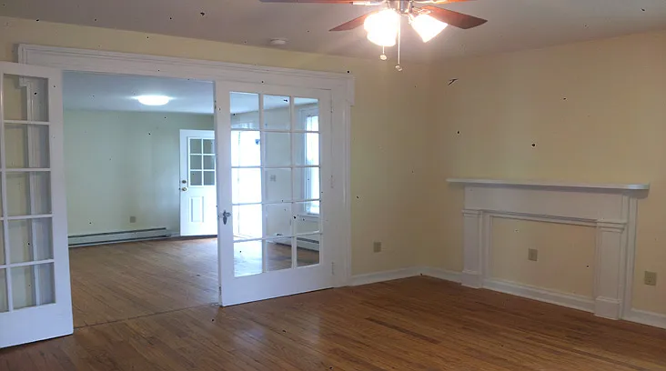 113 W Buffalo St #1 — Photo 5