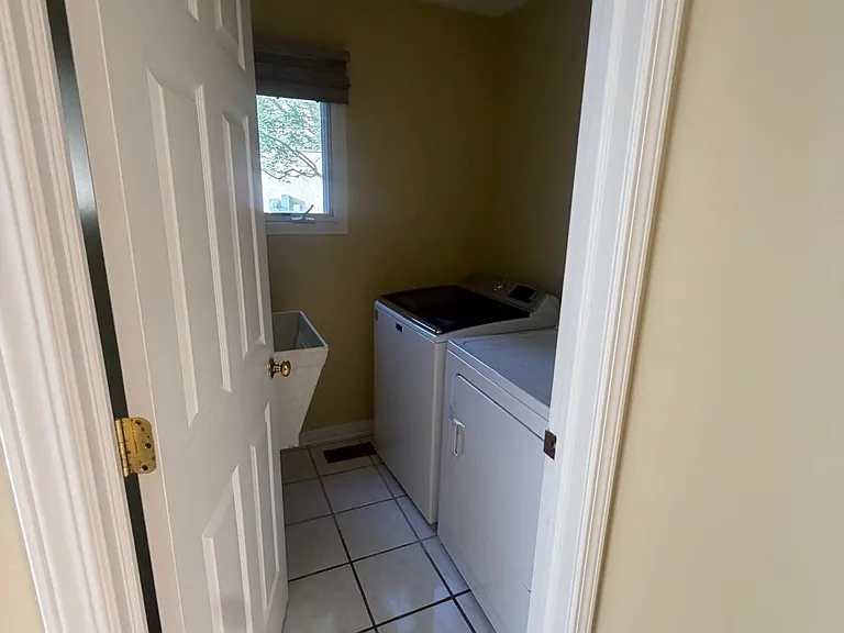 6046 Margaux Ln — Photo 4