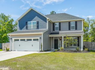 532 Toms Creek Rd, Rocky Point, NC 28457