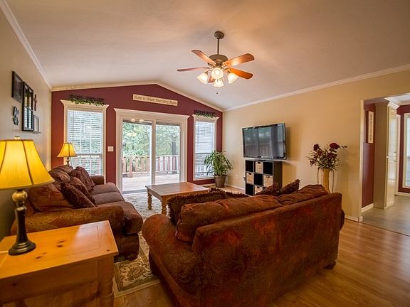 4th image of 639 County Road 4706