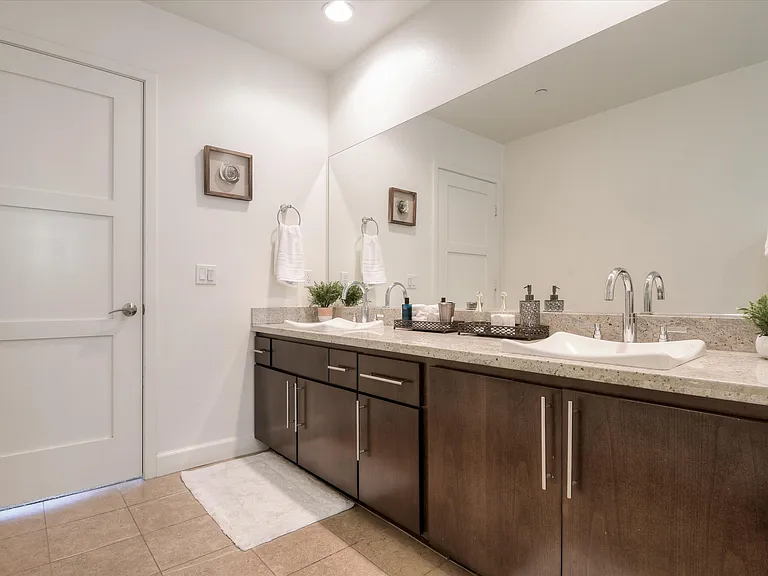 4820 Bellflower Ave #403 — Photo 21