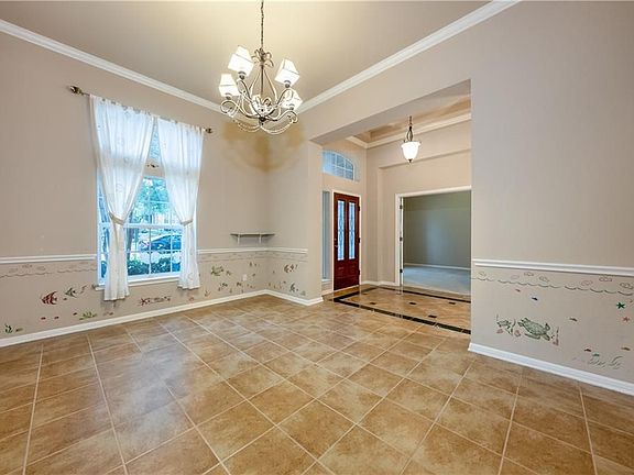 5th image of 3602 Twin Branch Dr