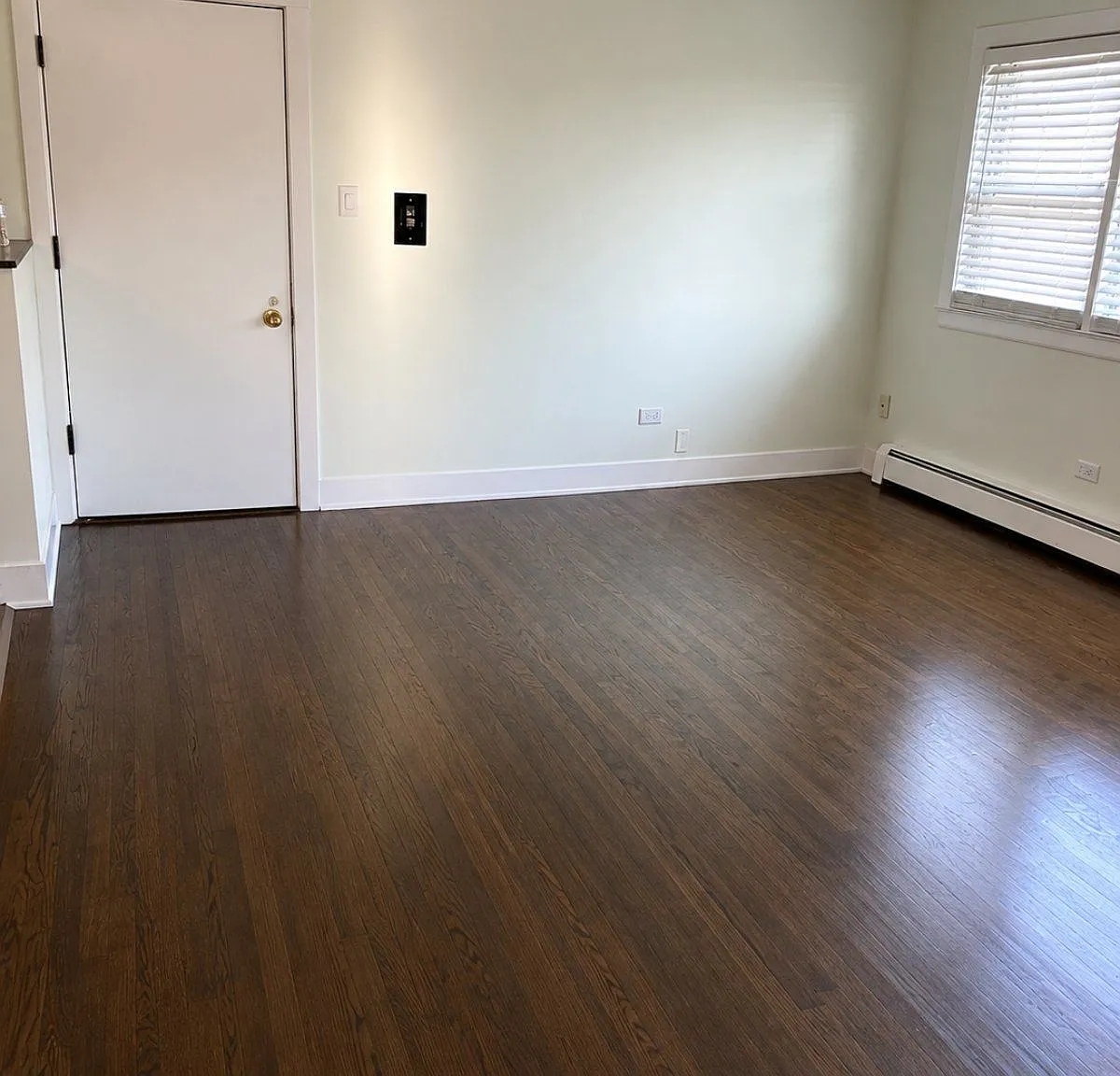 314 Beach Ave — Photo 4