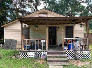 165 Hooks Rd, Lumberton, TX 77657
