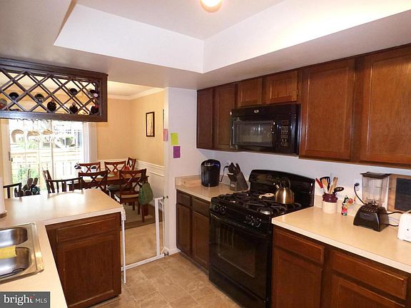 5th image of 3878 Waythorn Pl
