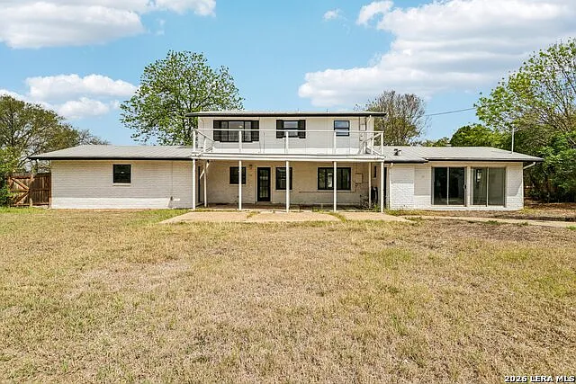 302 Weathercock Ln — Photo 26