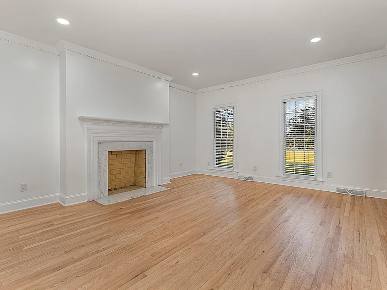 5101 Holly Ridge Farm Rd — Photo 4