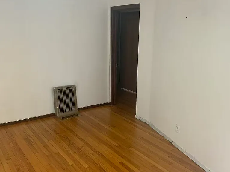 3220 Yosemite Ave — Photo 9