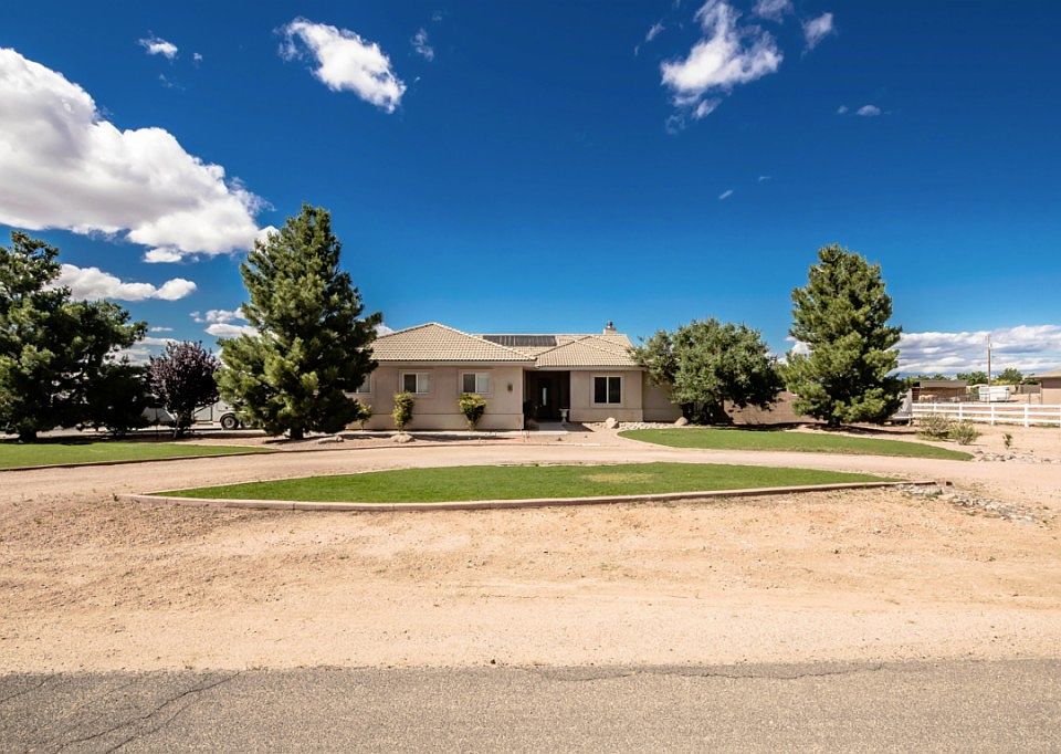 1st image of 2314 N Yavapai Dr