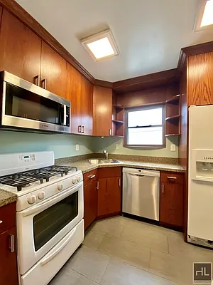 Rented by Highline Residential | media 22