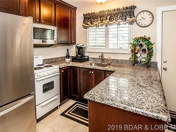 2nd image of 6500 Saint Moritz Dr Unit C4