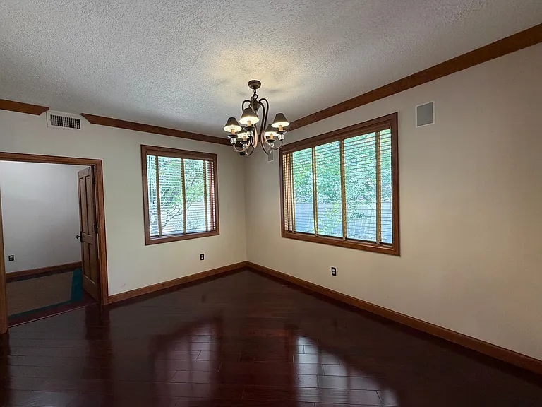 516 Sparrow Hawk Ct SE — Photo 24