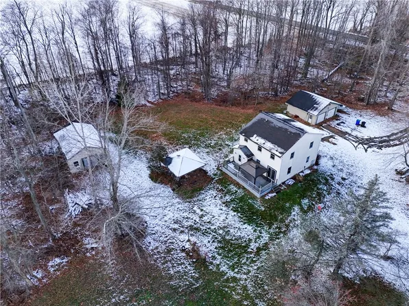 16586 Lakeshore Rd, Kendall, NY 14476