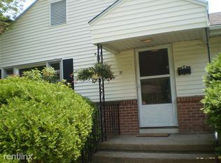 21 Haynes Rd, West Hartford, CT 06117