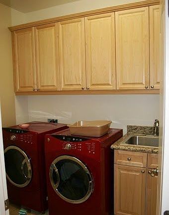 4th image of 400 Kenley Ct