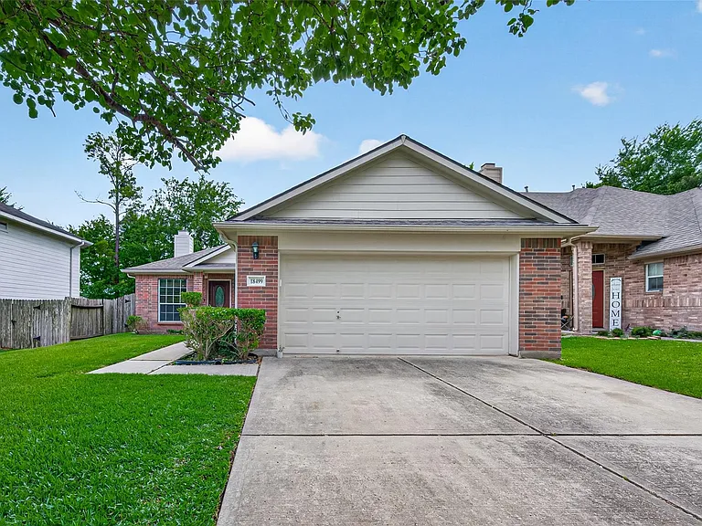 18499 Sunrise Pines Dr — Photo 37