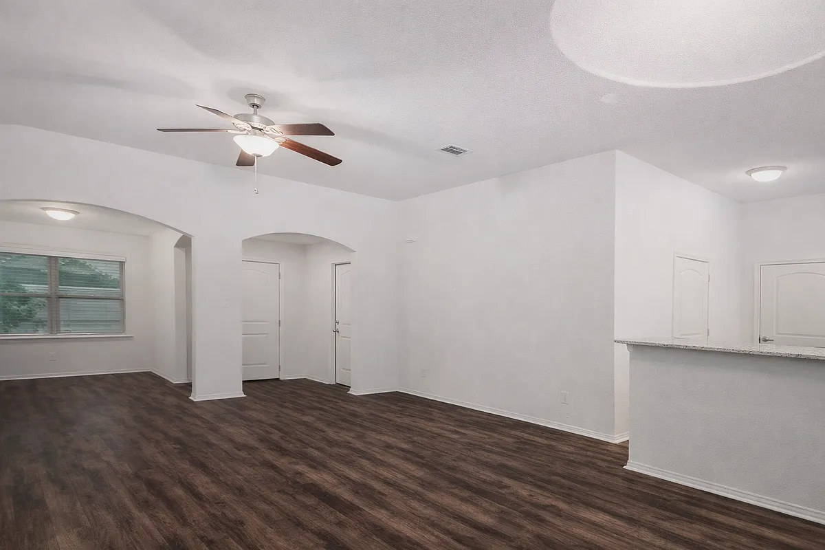 Building Photo - 2847 Messenger Way