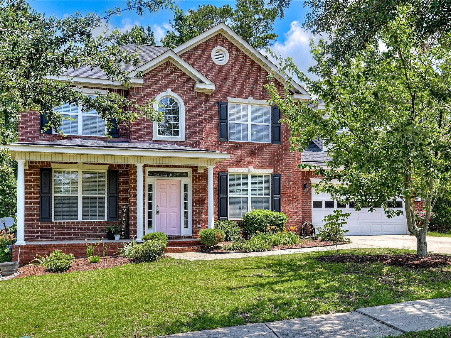 4 bed, 3.5 bath, 2804 sqft, $2,595 — Photo 1
