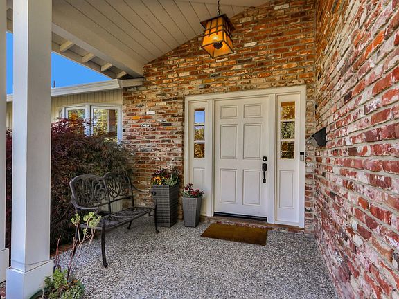 4th image of 13201 Ten Oak Way