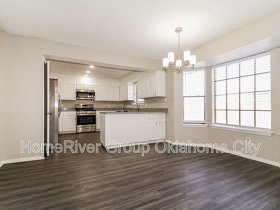 5th image of 3813 Teresa Dr