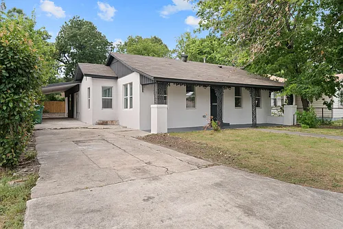 1627 W Mariposa Dr Photo 1
