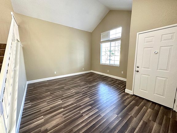 5th image of 33 Mondavi Ct