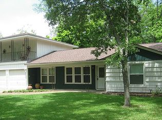 1500 E Fayle St, Baytown, TX 77520