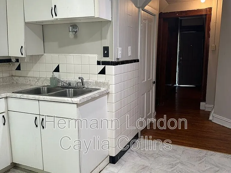 4642 Farlin Ave #1F — Photo 8